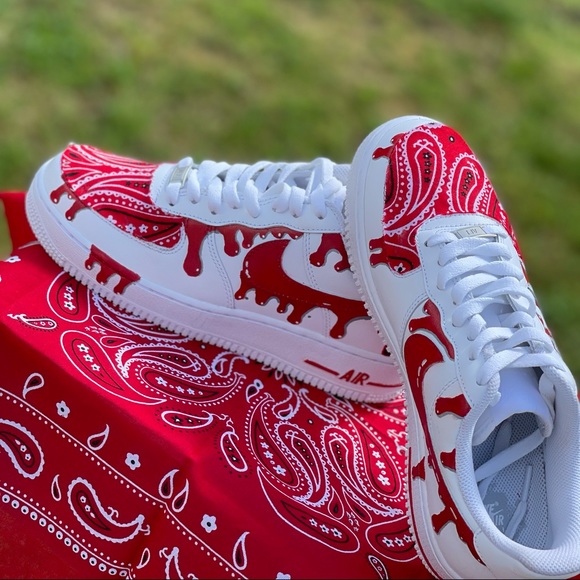Custom AIR FORCE 1s - Picture 3 of 5